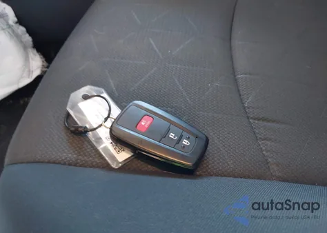 2025 Toyota Rav4 Xle from USA, damaged, VIN 2T3P1RFVXSW515184